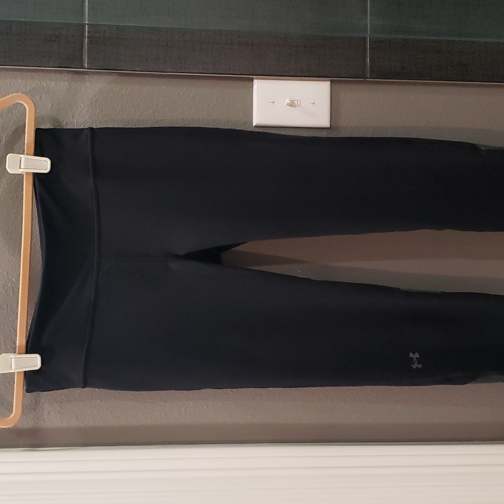 Under Armour Black Leggings with mesh panels
